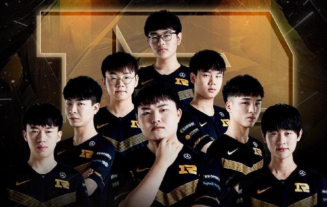 藉頑強的鬥 藉頑強的鬥