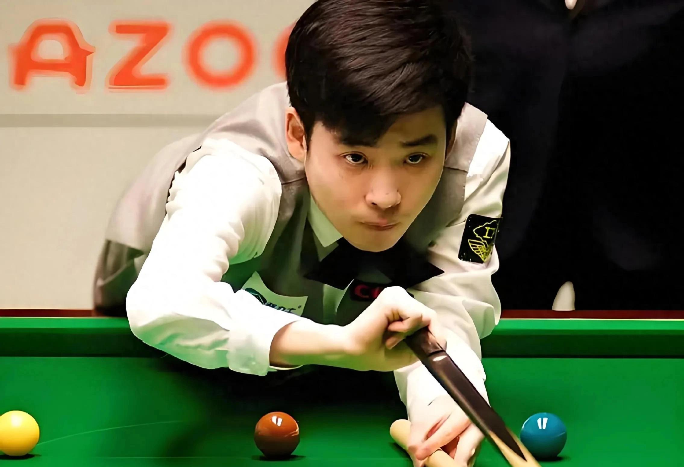 更是他对足 更是他对足